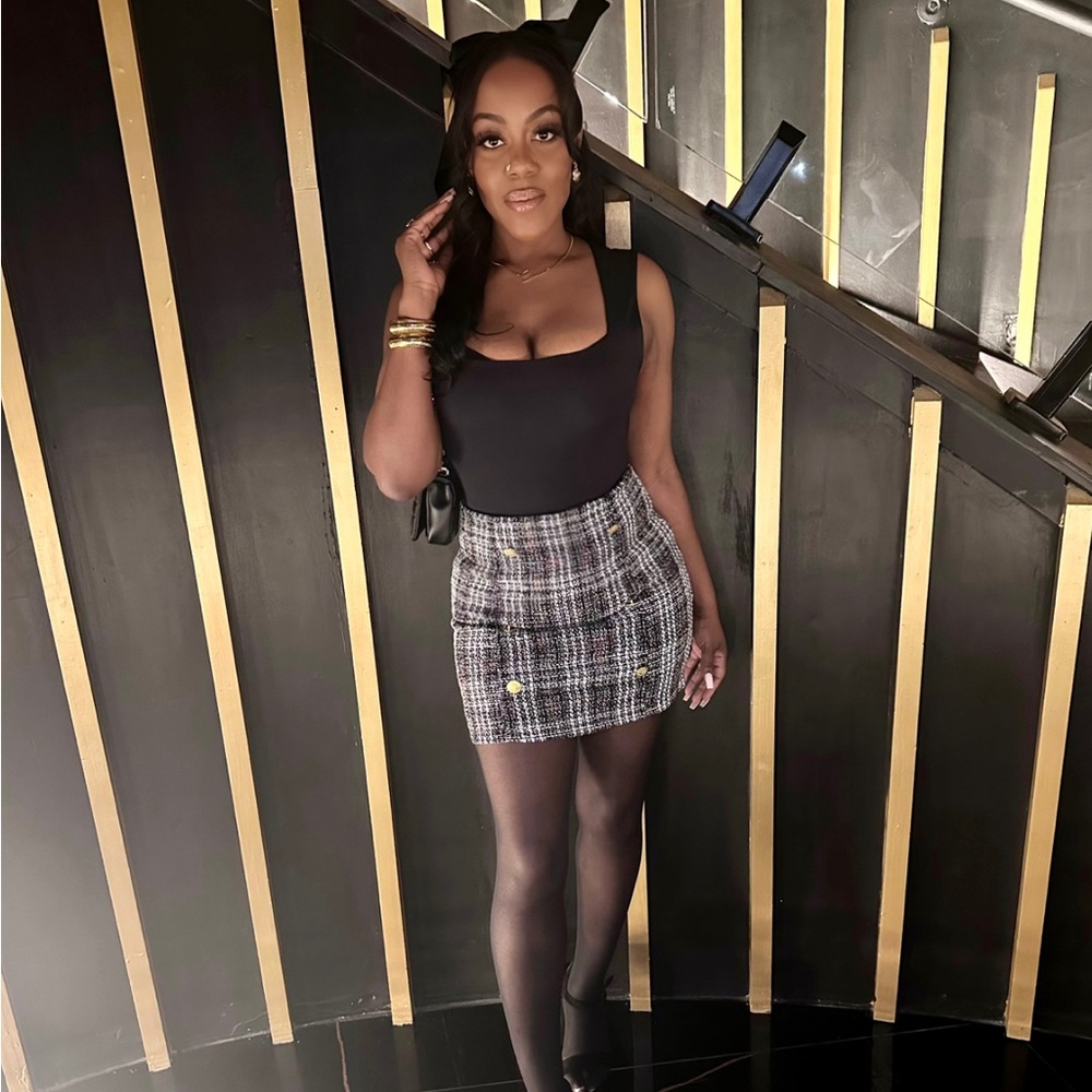 Black mini skirt